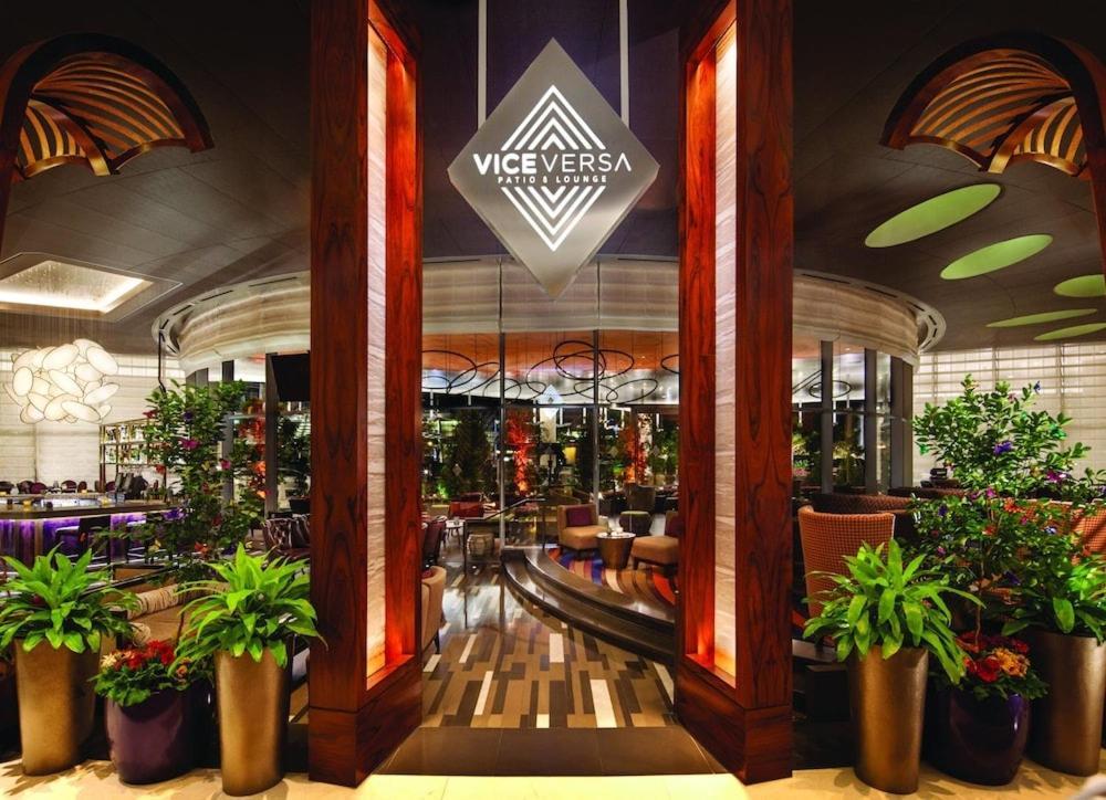 Vdara Hotel & Spa At Aria Las Vegas By Suiteness Экстерьер фото