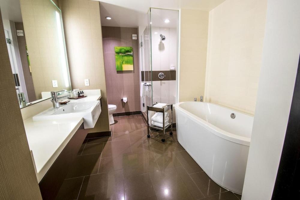 Vdara Hotel & Spa At Aria Las Vegas By Suiteness Экстерьер фото