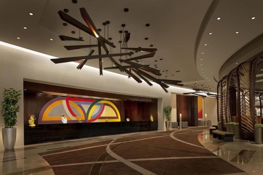 Vdara Hotel & Spa At Aria Las Vegas By Suiteness Экстерьер фото
