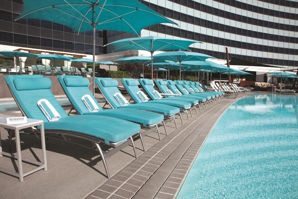Vdara Hotel & Spa At Aria Las Vegas By Suiteness Экстерьер фото